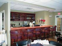 Image: Restaurant and Bar