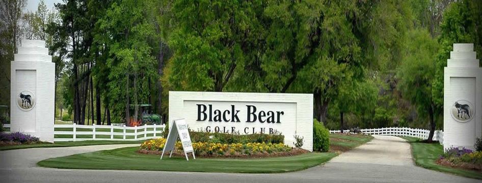 Image: Front gate to Black Bear Golf Club